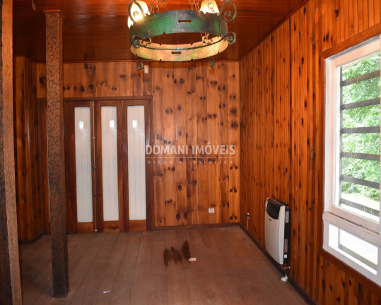Imagem Casa com 4 Quartos à Venda, 720 m² em Região Da Vila Inglesa - Campos Do Jordão Imagem Casa com 4 Quartos à Venda, 720 m² em Região Da Vila Inglesa - Campos Do Jordão
