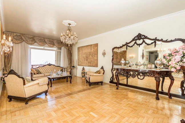 Imagem Imóvel com 3 Quartos à Venda, 171 m² em Centro Histórico - Porto Alegre Imagem Imóvel com 3 Quartos à Venda, 171 m² em Centro Histórico - Porto Alegre