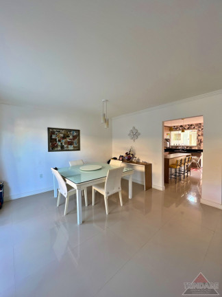Imagem Casa com 5 Quartos à Venda, 250 m² em Vargem Grande - Rio De Janeiro Imagem Casa com 5 Quartos à Venda, 250 m² em Vargem Grande - Rio De Janeiro