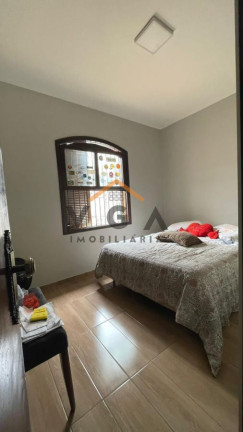 Imagem Casa com 4 Quartos à Venda, 100 m² em Vila Jacuí - São Paulo Imagem Casa com 4 Quartos à Venda, 100 m² em Vila Jacuí - São Paulo