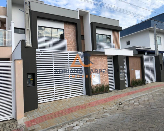 Imóvel com 3 Quartos à Venda, 124 m² em Armação - Penha