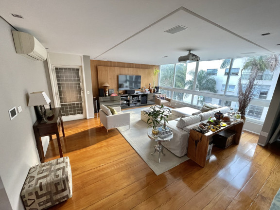 Imagem Apartamento com 1 Quarto à Venda, 180 m² em Pacaembu - São Paulo Imagem Apartamento com 1 Quarto à Venda, 180 m² em Pacaembu - São Paulo