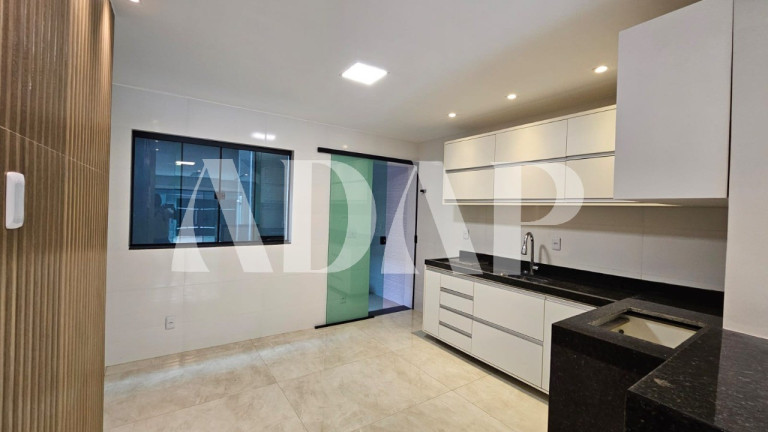 Imagem Casa com 3 Quartos para Alugar, 160 m² em Vargem Grande - Rio De Janeiro