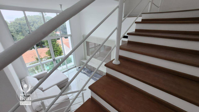 Imagem Cobertura com 2 Quartos à Venda, 131 m² em água Verde - Curitiba