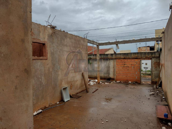 Imagem Casa com 3 Quartos à Venda, 260 m² em Jardim Primavera - Montes Claros Imagem Casa com 3 Quartos à Venda, 260 m² em Jardim Primavera - Montes Claros