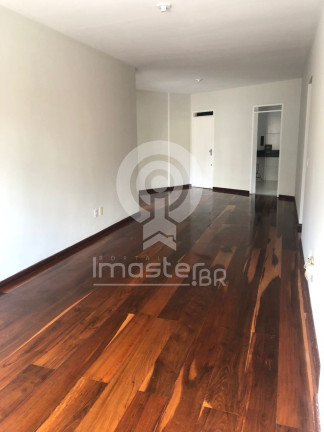 Imagem Apartamento com 3 Quartos à Venda, 133 m² em Meireles - Fortaleza Imagem Apartamento com 3 Quartos à Venda, 133 m² em Meireles - Fortaleza