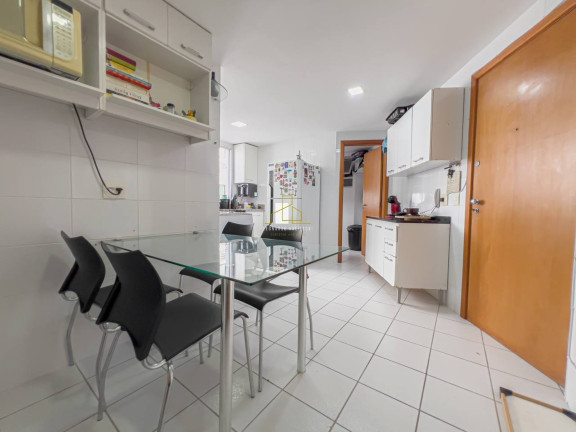 Imagem Imóvel com 3 Quartos à Venda, 110 m² em Jardim Da Penha - Vitória Imagem Imóvel com 3 Quartos à Venda, 110 m² em Jardim Da Penha - Vitória