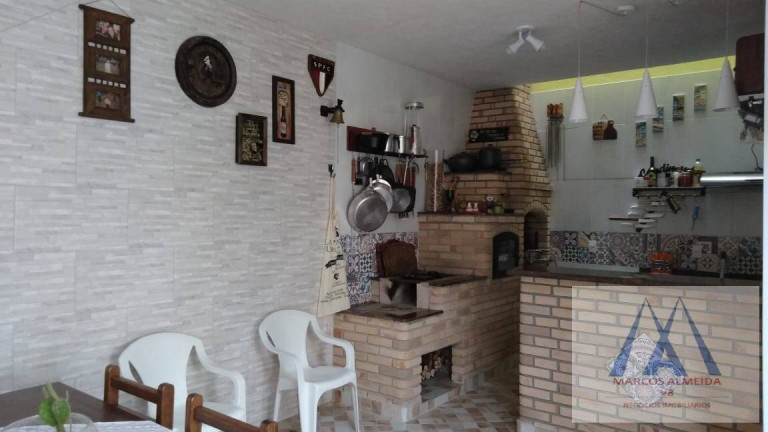 Imagem Sobrado com 3 Quartos à Venda, 180 m² em Vila Cecília - Mogi Das Cruzes Imagem Sobrado com 3 Quartos à Venda, 180 m² em Vila Cecília - Mogi Das Cruzes