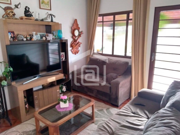 Imagem Casa com 3 Quartos à Venda, 215 m² em Jardim Paraíso - Poços De Caldas Imagem Casa com 3 Quartos à Venda, 215 m² em Jardim Paraíso - Poços De Caldas