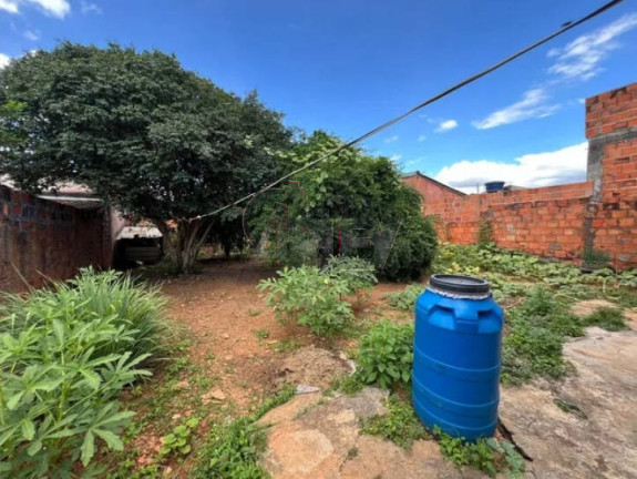 Imagem Casa com 3 Quartos à Venda, 360 m² em Jardim Palmeiras - Montes Claros Imagem Casa com 3 Quartos à Venda, 360 m² em Jardim Palmeiras - Montes Claros