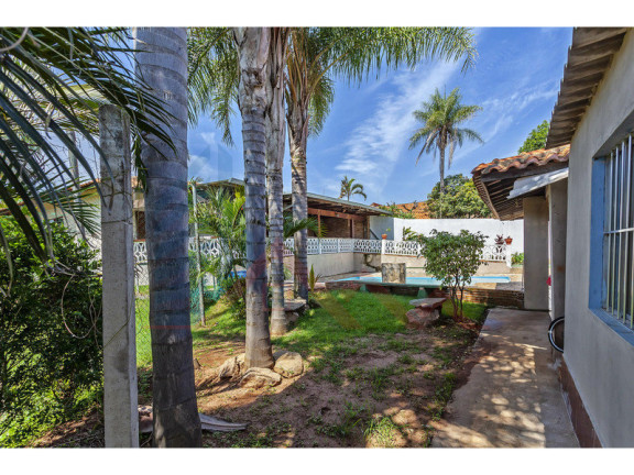 Imagem Imóvel com 2 Quartos à Venda, 250 m² em Vila Palmeiras - Campinas Imagem Imóvel com 2 Quartos à Venda, 250 m² em Vila Palmeiras - Campinas