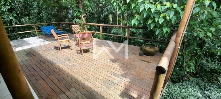 Imagem Sobrado com 3 Quartos à Venda, 300 m² em Maresias - São Sebastião Imagem Sobrado com 3 Quartos à Venda, 300 m² em Maresias - São Sebastião