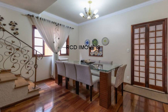 Imagem Sobrado com 4 Quartos à Venda, 189 m² em Jardim Santos Dumont - São Paulo