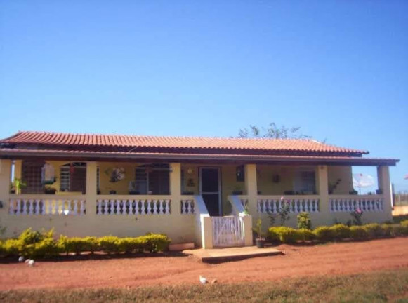 Imagem Chácara com 2 Quartos à Venda, 20.000 m² em Passa Três - Cesário Lange Imagem Chácara com 2 Quartos à Venda, 20.000 m² em Passa Três - Cesário Lange