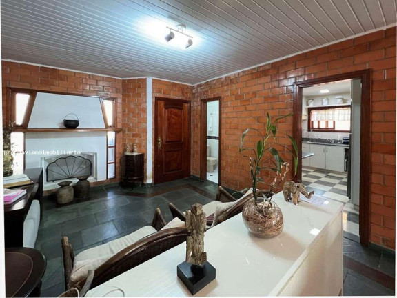 Imagem Casa para Alugar, em Colinas De São Fernando - Cotia Imagem Casa para Alugar, em Colinas De São Fernando - Cotia