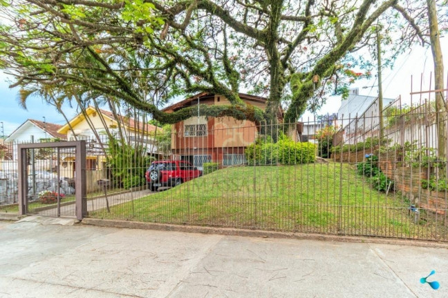 Imagem Casa com 4 Quartos à Venda, 181 m² em Santa Tereza - Porto Alegre Imagem Casa com 4 Quartos à Venda, 181 m² em Santa Tereza - Porto Alegre