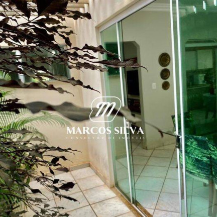 Imagem Casa com 3 Quartos à Venda, 300 m² em Campinas Imagem Casa com 3 Quartos à Venda, 300 m² em Campinas