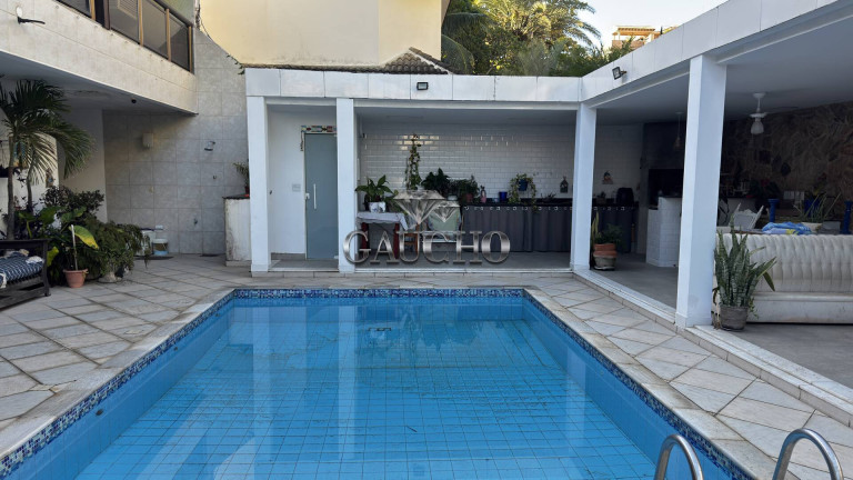 Imagem Casa com 6 Quartos à Venda, 750 m² em Barra Da Tijuca - Rio De Janeiro Imagem Casa com 6 Quartos à Venda, 750 m² em Barra Da Tijuca - Rio De Janeiro