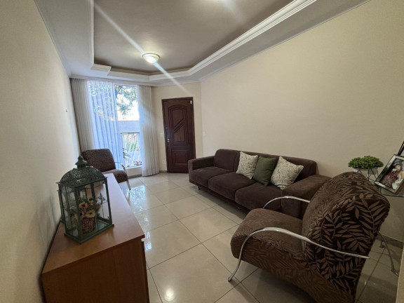 Imagem Casa com 3 Quartos à Venda, 180 m² em Cabral - Contagem Imagem Casa com 3 Quartos à Venda, 180 m² em Cabral - Contagem