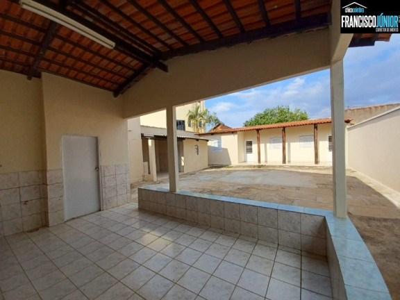 Imagem Casa com 3 Quartos à Venda, 458 m² em Vila Americano Do Brasil - Goiânia Imagem Casa com 3 Quartos à Venda, 458 m² em Vila Americano Do Brasil - Goiânia