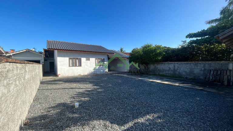 Imagem Casa com 2 Quartos à Venda, 55 m² em Centro - Balneário Barra Do Sul