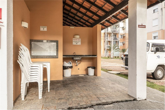 Imagem Imóvel com 3 Quartos à Venda, 65 m² em Humaitá - Porto Alegre Imagem Imóvel com 3 Quartos à Venda, 65 m² em Humaitá - Porto Alegre
