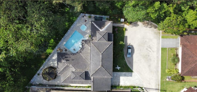 Casa com 4 Quartos à Venda, 350 m² em Horto Florestal - Ubatuba