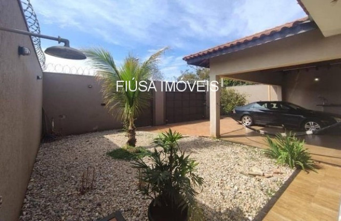 Casa com 3 Quartos à Venda,  em Parque Residencial Cândido Portinari - Ribeirão Preto