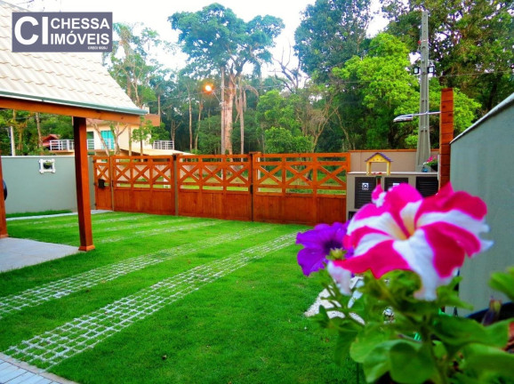 Imagem Chácara com 6 Quartos à Venda, 450 m² em Mariscal - Bombinhas Imagem Chácara com 6 Quartos à Venda, 450 m² em Mariscal - Bombinhas