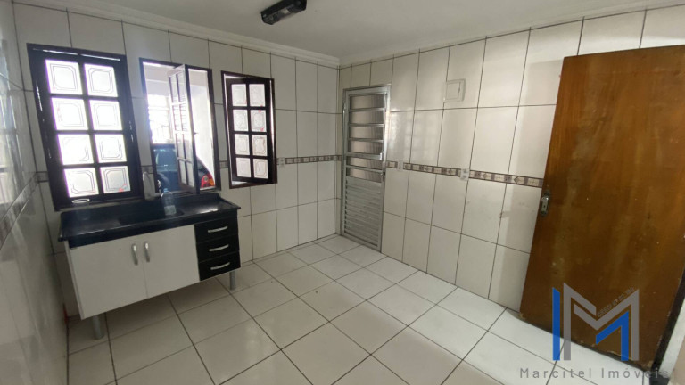 Imagem Casa com 4 Quartos à Venda,  em Vila Margarida  - Carapicuíba