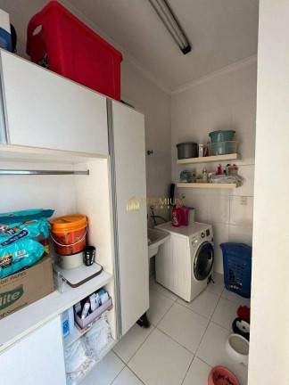 Imagem Casa com 3 Quartos à Venda, 430 m² em Villa Branca - Jacareí
