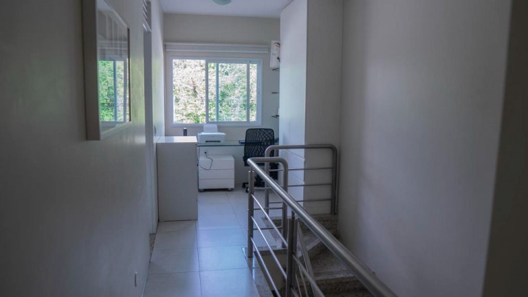 Imagem Casa com 4 Quartos à Venda, 277 m² em José De Alencar - Fortaleza