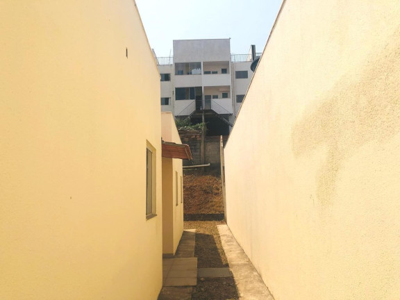 Imagem Casa com 3 Quartos à Venda, 79 m² em São Pedro - Esmeraldas Imagem Casa com 3 Quartos à Venda, 79 m² em São Pedro - Esmeraldas