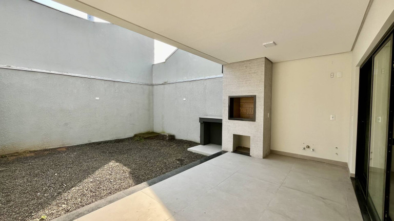 Imagem Sobrado com 3 Quartos à Venda, 176 m² em São José - Canoas Imagem Sobrado com 3 Quartos à Venda, 176 m² em São José - Canoas