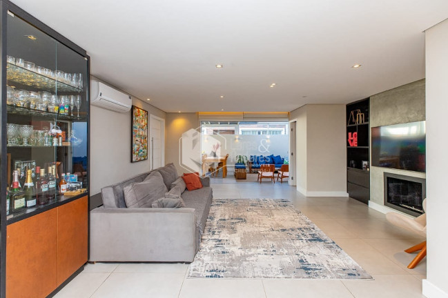Imagem Casa com 3 Quartos à Venda, 259 m² em Vila Andrade - São Paulo Imagem Casa com 3 Quartos à Venda, 259 m² em Vila Andrade - São Paulo