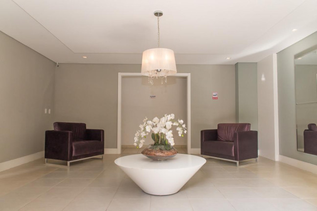 Imagem Studio com 1 Quarto à Venda, 32 m² em Cristo Rei - Curitiba Imagem Studio com 1 Quarto à Venda, 32 m² em Cristo Rei - Curitiba