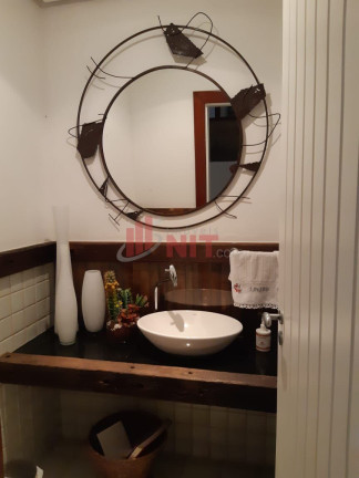 Imagem Casa com 3 Quartos à Venda, 365 m² em Piratininga - Niterói Imagem Casa com 3 Quartos à Venda, 365 m² em Piratininga - Niterói