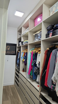 Imagem Casa com 3 Quartos à Venda, 450 m² em Jardim Nova Esperança - Jacareí Imagem Casa com 3 Quartos à Venda, 450 m² em Jardim Nova Esperança - Jacareí