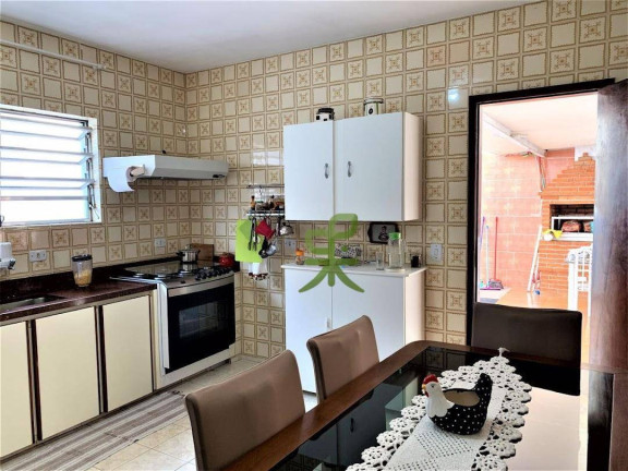 Imagem Sobrado com 3 Quartos à Venda, 320 m² em Butantã - São Paulo Imagem Sobrado com 3 Quartos à Venda, 320 m² em Butantã - São Paulo