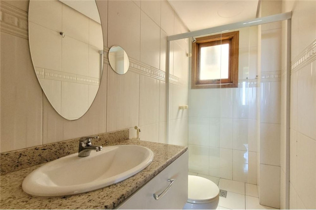 Imagem Cobertura com 3 Quartos à Venda, 111 m² em Petrópolis - Porto Alegre Imagem Cobertura com 3 Quartos à Venda, 111 m² em Petrópolis - Porto Alegre