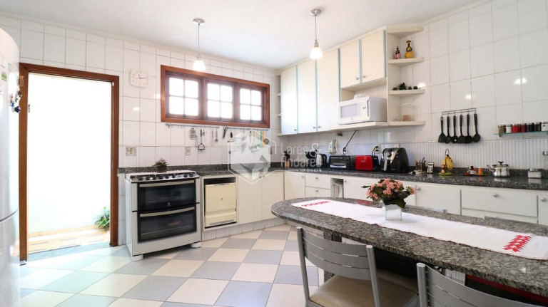 Imagem Casa com 3 Quartos à Venda, 181 m² em Parque Jabaquara - São Paulo Imagem Casa com 3 Quartos à Venda, 181 m² em Parque Jabaquara - São Paulo