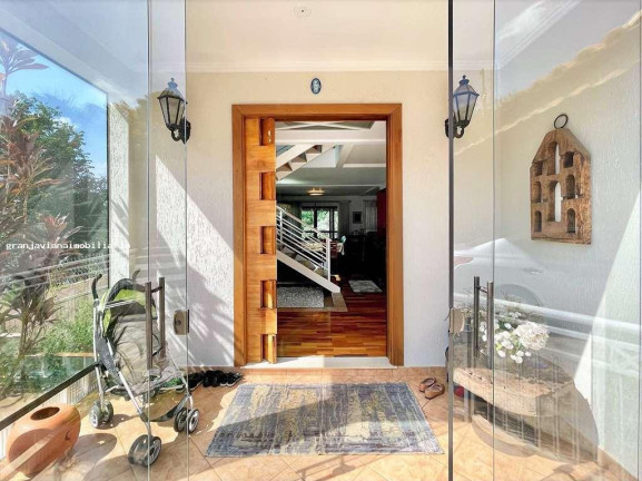 Imagem Casa à Venda, em Chácaras Das Paineiras - Carapicuíba Imagem Casa à Venda, em Chácaras Das Paineiras - Carapicuíba