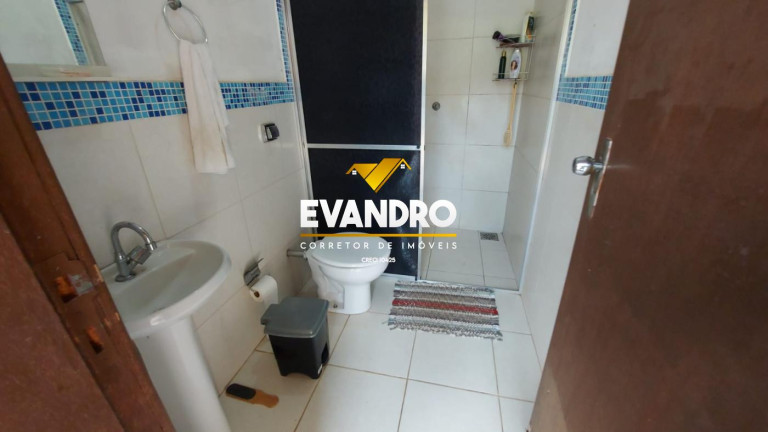 Imagem Casa com 4 Quartos à Venda, 319 m² em Morada Do Ouro - Cuiabá Imagem Casa com 4 Quartos à Venda, 319 m² em Morada Do Ouro - Cuiabá