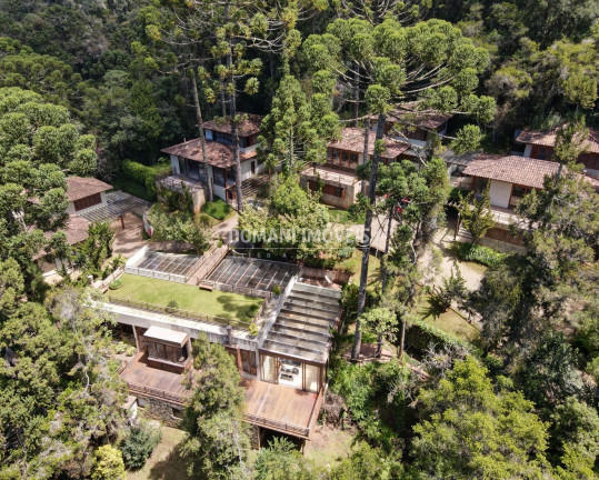 Imagem Casa com 4 Quartos à Venda, 405 m² em Região Do Vale Encantado - Campos Do Jordão Imagem Casa com 4 Quartos à Venda, 405 m² em Região Do Vale Encantado - Campos Do Jordão