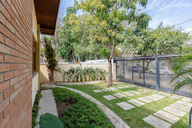 Imagem Casa com 4 Quartos à Venda, 232 m² em Butantã - São Paulo Imagem Casa com 4 Quartos à Venda, 232 m² em Butantã - São Paulo