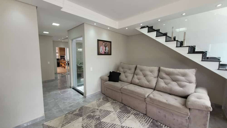 Imagem Casa de Condomínio com 3 Quartos à Venda, 130 m² em Medeiros - Jundiaí