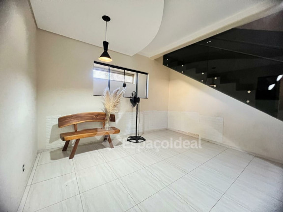 Imagem Casa com 4 Quartos à Venda, 350 m² em Conjunto Habitacional Presidente Eurico Gaspar Dutra - Bauru Imagem Casa com 4 Quartos à Venda, 350 m² em Conjunto Habitacional Presidente Eurico Gaspar Dutra - Bauru