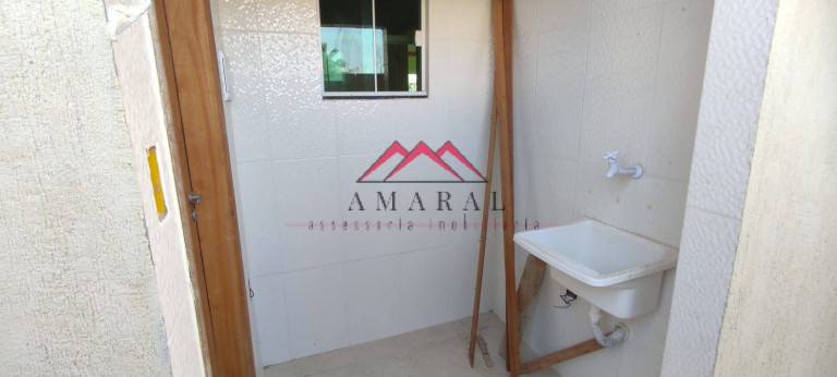 Imagem Casa com 2 Quartos à Venda, 160 m² em Guaratiba (ponta Negra) - Maricá Imagem Casa com 2 Quartos à Venda, 160 m² em Guaratiba (ponta Negra) - Maricá