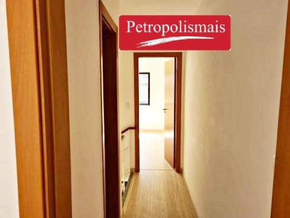 Imagem Apartamento com 2 Quartos à Venda, em São Sebastião - Petrópolis Imagem Apartamento com 2 Quartos à Venda, em São Sebastião - Petrópolis