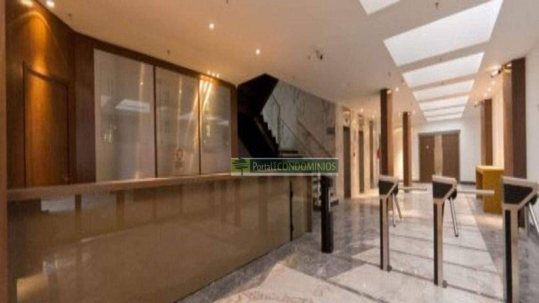 Imagem Sala Comercial à Venda, 939 m² em Centro - Curitiba Imagem Sala Comercial à Venda, 939 m² em Centro - Curitiba